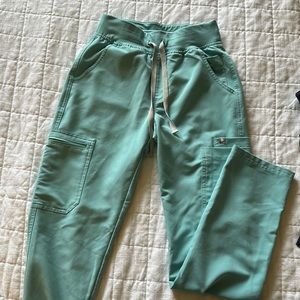 FIGS High Rise Yola Skinny Scrub Pant